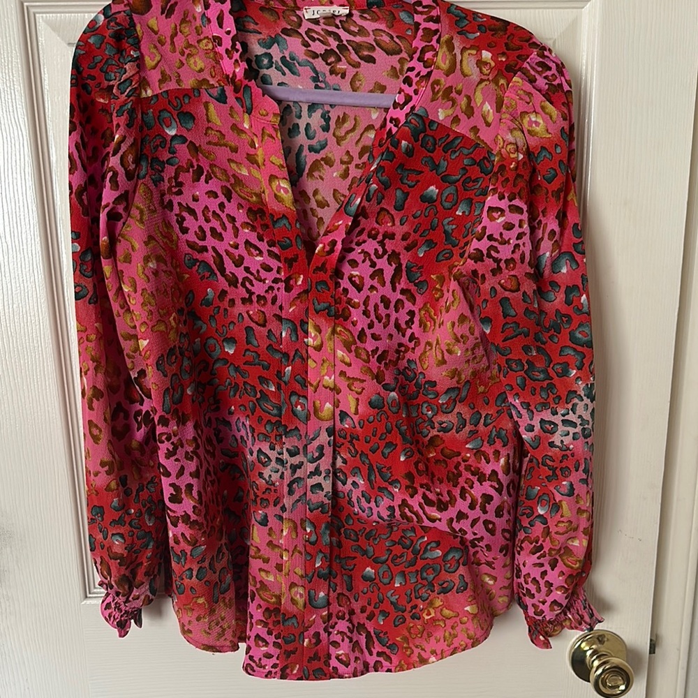 Jodifl Leopard Print Pink and Red Women's Top